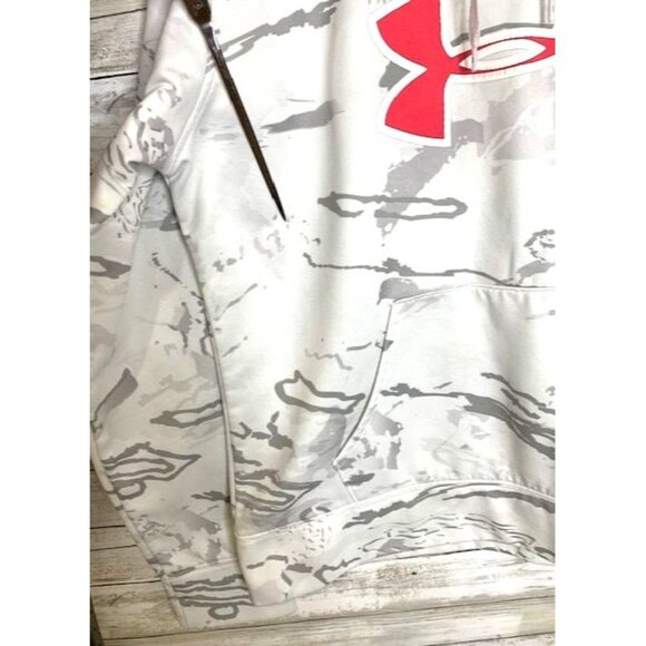 Women's Under Armour L Semi-Fitted Hooded Sweatshirt with Red Logo & Camo Design - Picture 8 of 9